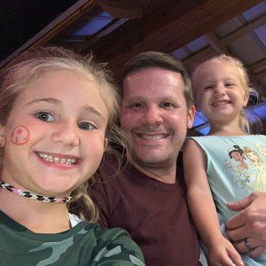 Meet your Posher, Eric